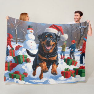 Cobertor De Velo Rottweiler correndo em neve com chapéu de Natal