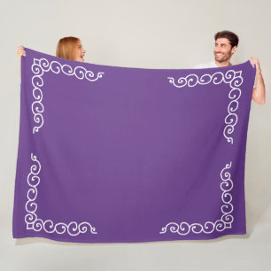 Cobertor De Velo Roxo com cantos de pergaminhos brancos