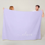 Cobertor De Velo Roxo Lavanda Moderno Nome Monograma Rascunho Femin<br><div class="desc">Manta de Fleece com Nome e Inicial Monograma Roxo Lavanda Simples. Isso torna o presente perfeito para o aniversário de 16 anos,  casamento,  chá de noiva,  aniversário de casamento,  chá de bebê ou festa de despedida de solteira para alguém que ama luxo e estilos chiques e glamorosos.</div>