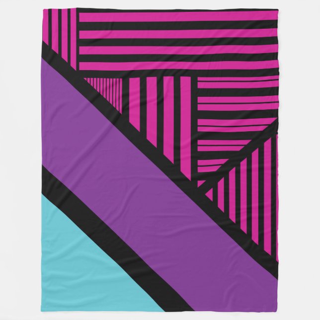 Cobertor De Velo Triângulos - Rosa, Roxo, Azul e Preto (Frente)