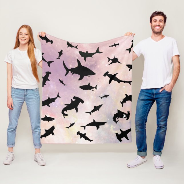 Cobertor De Velo Tubarão-sombra rosa no espaço galáxico inclinado (In Situ)