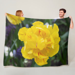 Cobertor De Velo Tulipas amarelas bonitas no jardim