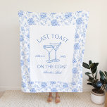 Cobertor De Velo Último brinde na Bachelorette Floral Costeira<br><div class="desc">Este design apresenta texto ousado moderno,  vibes costeiras de praia com cocktails desenhados à mão.</div>