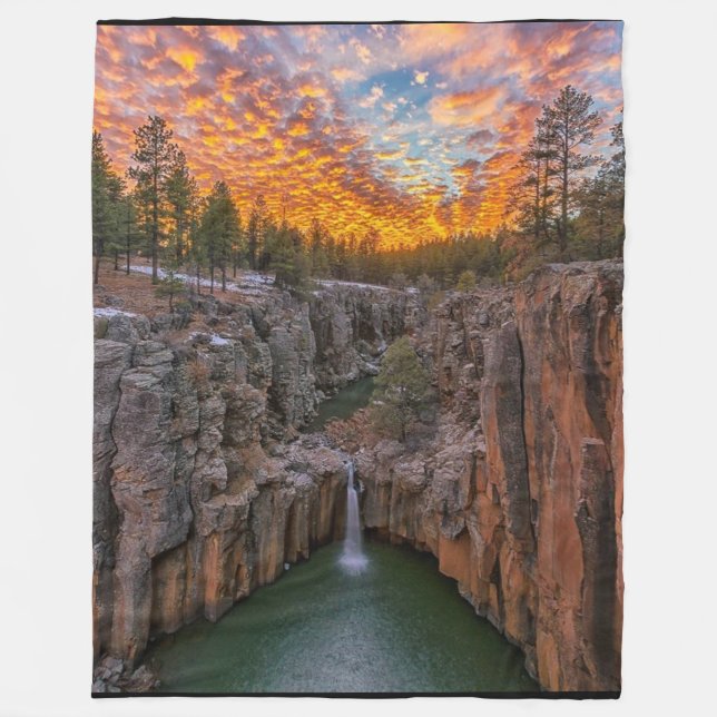 Cobertor De Velo WATERFALL at SUNSET (Frente)