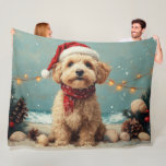Cobertor De Velo Wheaten Terrier Dog Christmas Vintage Beach<br><div class="desc">Traga o calor dos feriados para a costa com esta charmosa design inspirada na vintagem, que apresenta um cão festivo sentado numa praia serena. Com um clássico toque de feriado de tons nostálgicos e vibrações costeiras, esta trabalho de arte captura a magia do Natal pelo mar. Perfeito para espalhar alegria...</div>