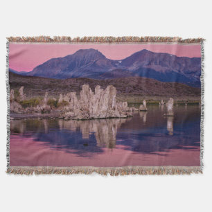 Cobertor O Espetacular Lago Mono Na Sombra