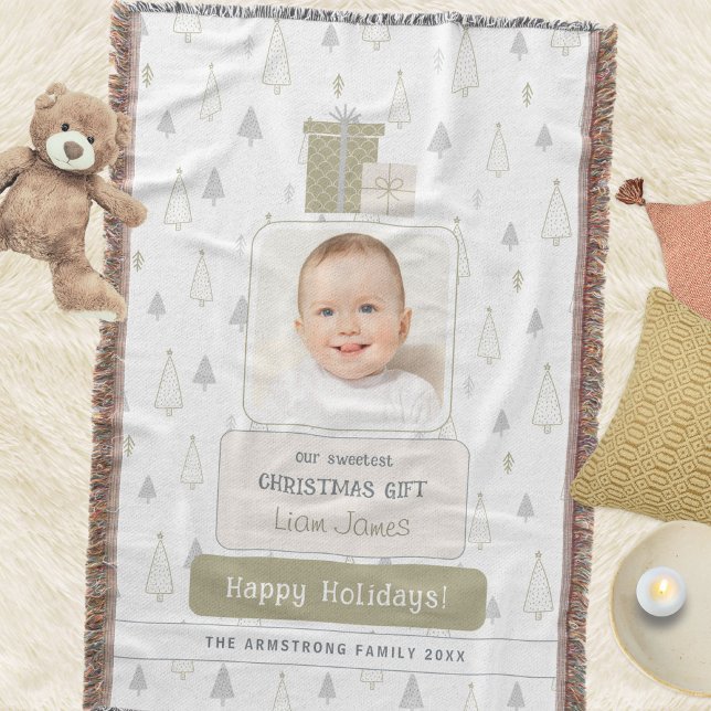 Cobertor Primeiro Natal do Bebê em Verde Salvia (Sage Green Baby's 1st Photo Christmas Throw Blanket ©Susanne Sachers - Sunny Mind 🌞)