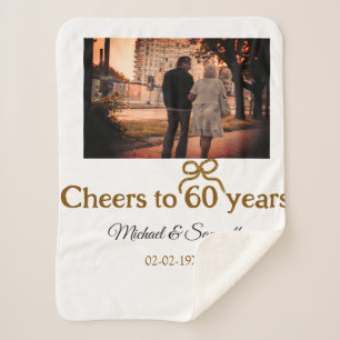 Cobertor Sherpa arco ouro aplaude casamento de 60 anos