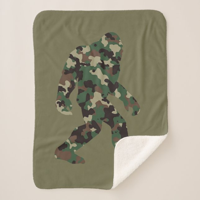 Cobertor Sherpa Bigfoot Sasquatch Camo (Frente)
