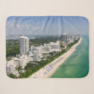Cobertor Sherpa Coastline   Urban Beach, Miami, Florida