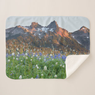 Cobertor Sherpa Cordilheira Tatoosh e Flores Silvestres Mt. Rain