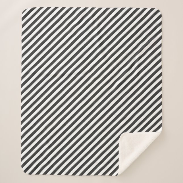 Cobertor Sherpa Diagonal black and white stripes  pattern (Frente)