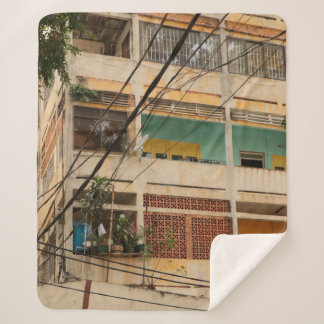 Cobertor Sherpa Edifício Colorido Vintage - vietnamita, antigo 