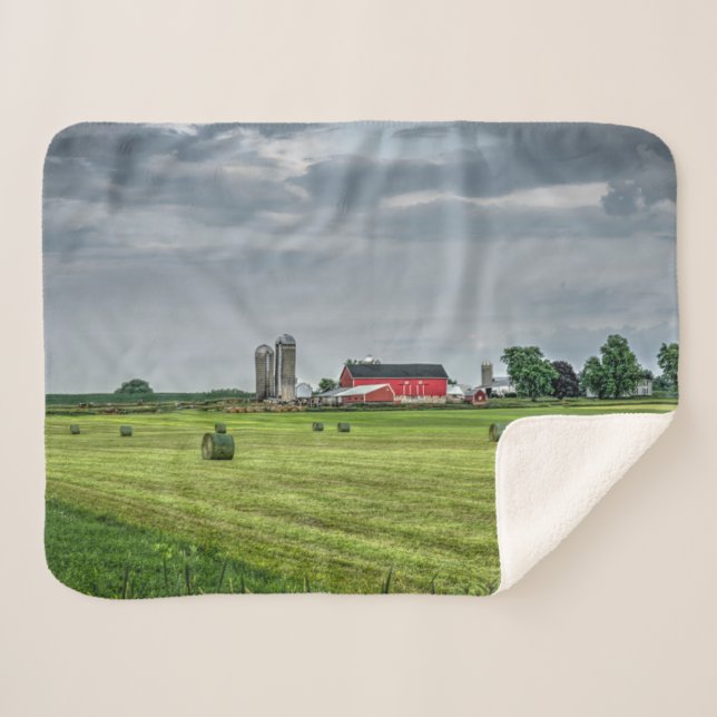 Cobertor Sherpa Fazendas | Red Barn & Silo em Primavera (Frente (Horizontal))