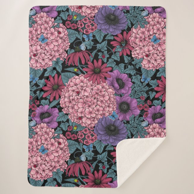 Cobertor Sherpa Flores de jardim de negros (Frente)