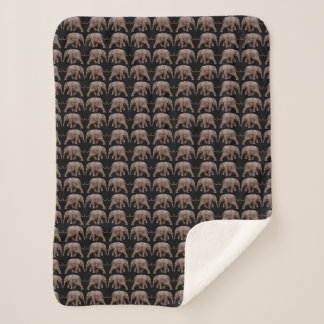 Cobertor Sherpa Frenesi de Elefante Bebê (Preto)