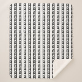 Cobertor Sherpa Gothic striped pattern with skulls