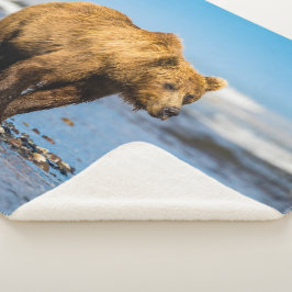 Cobertor Sherpa Mamãe urso observando seus dois filhos