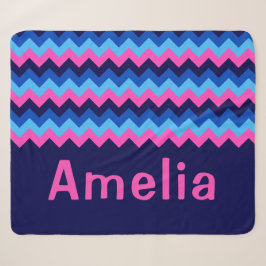 Cobertor Sherpa Médio Monograma Chevron Azul Rosa