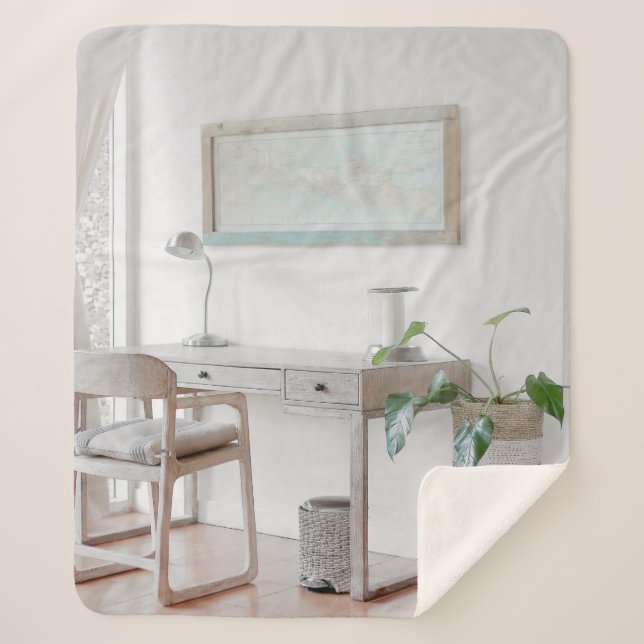 COBERTOR SHERPA MESA VAZIA PERTO DA CURTINA (Frente)