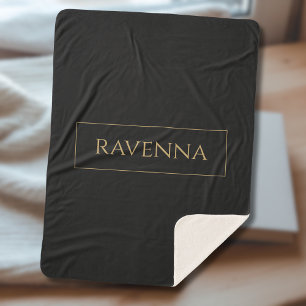 Cobertor Sherpa Moldura Dourada Nome Personalizado Preto Profundo 