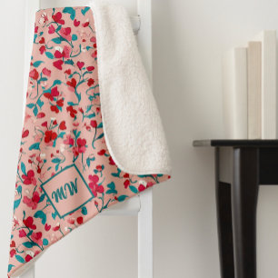 Cobertor Sherpa Monograma floral, cor-de-rosa-vermelha e teia