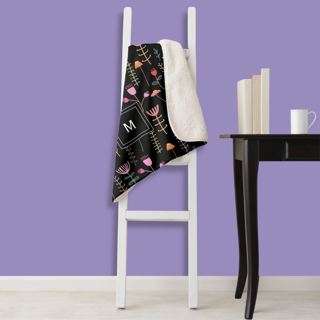 Cobertor Sherpa Néon Flores selvagens a preto, monograma (Criador carregado)