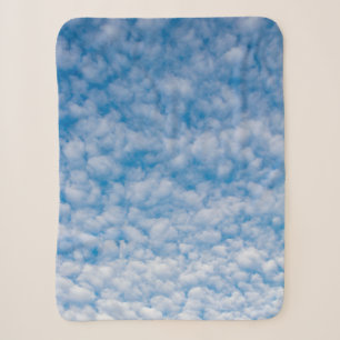 Cobertor Sherpa Nuvens de bolhas no céu azul Foto Mammatus