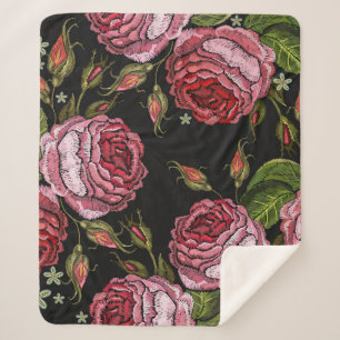 Cobertor Sherpa O bordado do rosa vermelha vintage é um padrão p