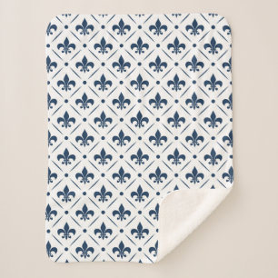Cobertor Sherpa Padrão azul escuro Fleur De Lis sobre fundo branco