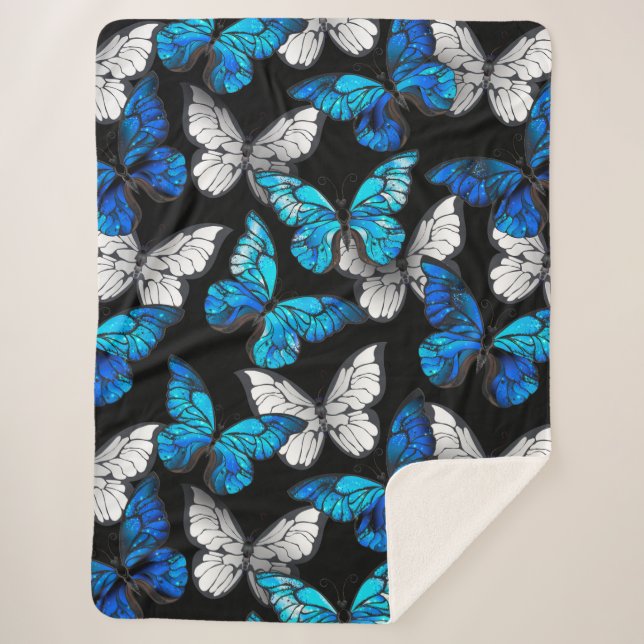 Cobertor Sherpa Padrão contínuo escuro com borboletas azuis Morpho (Frente)