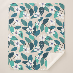 Cobertor Sherpa Padrão floral contínuo ventilado. Belo branco