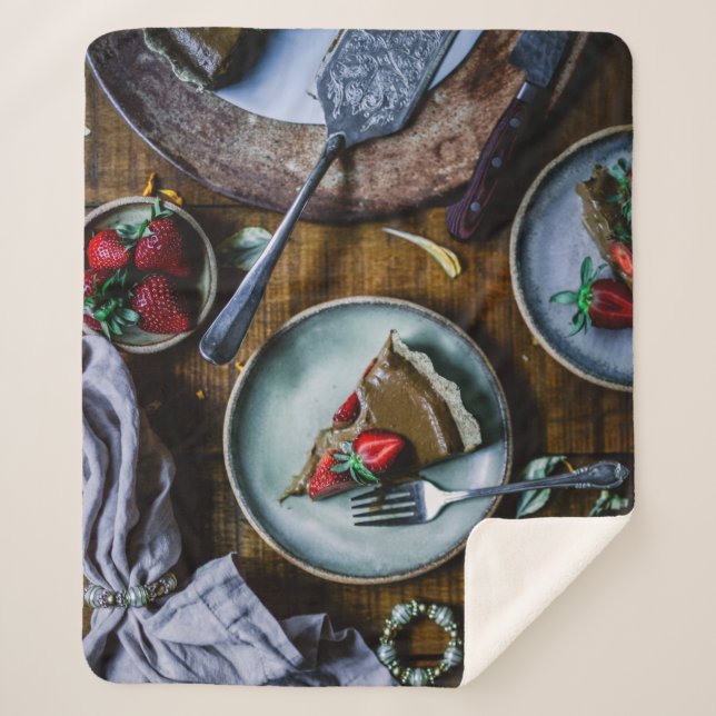 COBERTOR SHERPA PEÇA DE BOLO SERVIDA NA PLACA CERÂMICA DE CINZA RO (Frente)