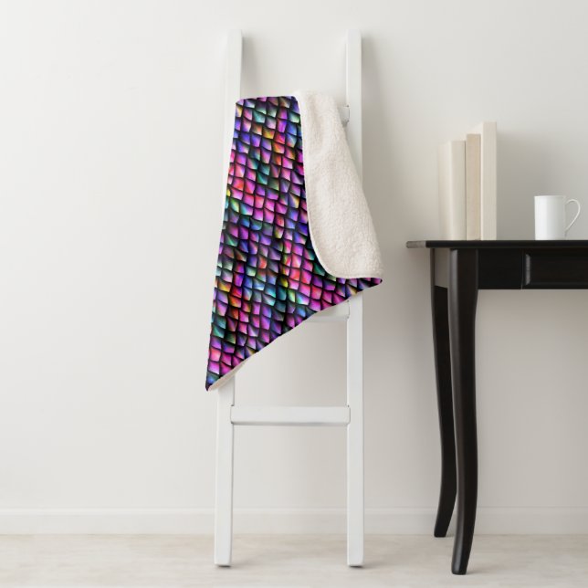 Cobertor Sherpa Rainbow Dragon Scales Sherpa Blanket (In Situ)