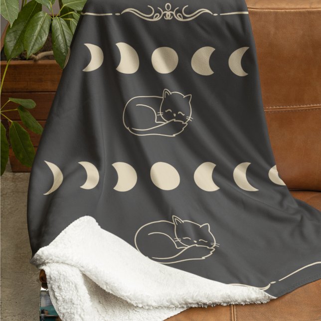 Cobertor Sherpa Spooky Snuggles (Add a touch of spooky elegance to your space with cats and moon phases in champagne gold.)