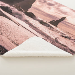 Cobertor Sherpa Sunset na praia de areia negra de Reynisfjara, Isl