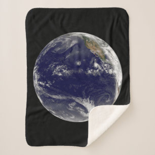 Cobertor Sherpa Terra Com Três Ciclones Tropicais No Pacífico.