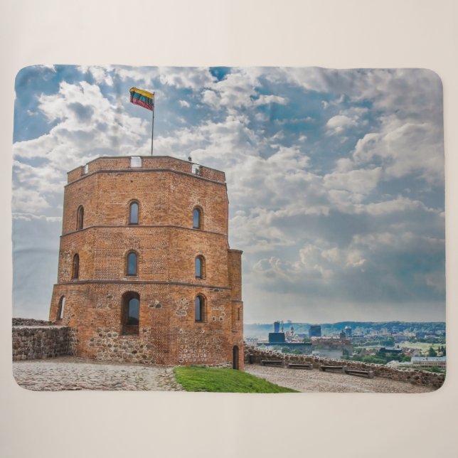 Cobertor Sherpa Torre Gediminas em Vilnius, Lituânia (Frente (Horizontal))