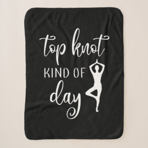 Cobertor Sherpa Yoga Lover Yoga Top Knot Tipo Day