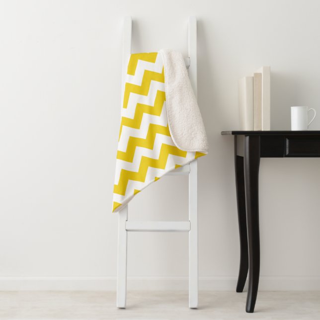 Cobertor Sherpa Zigzag Amarelo, Chevron Amarelo, Padrão Geométrico (In Situ)