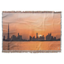 Sunset sobre uma cidade litorânea - aquarela