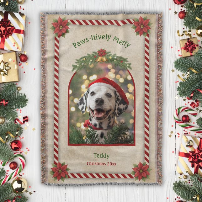 Cobertor Tecido de Natal com Foto de Animal de Est (Custom pet photo Christmas woven throw blanket with dog name and paws-itively merry text.)