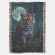 Tigre e Lua Completa