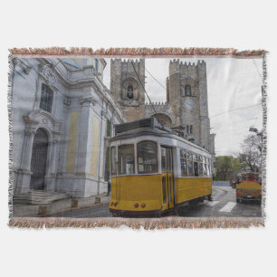 Cobertor Trama amarela na Catedral de Lisboa em Portugal