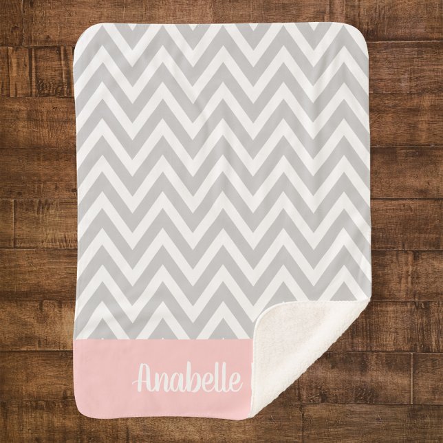 Cobertores de Bebê Monogramados Cinza e Rosa com C (Criador carregado)