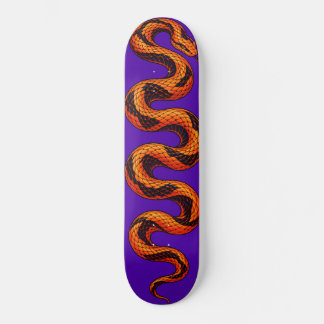 Cobra Laranja Skateboard Roxo – Serpente Ousada