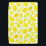 Cobrir Monograma iPad Pro Padrão de Limão de Aquar<br><div class="desc">Cobrir iPad pro brilhante e alegre com padrão de limão de cor d'água. Personalize adicionando um monograma. O monograma está localizado no lado inferior direito do cobrir.</div>