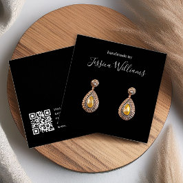 Código QR preto e placa de exibição com gravação d