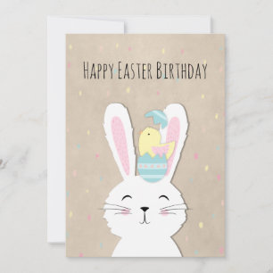 Coelhinho fofo e ovos de páscoa