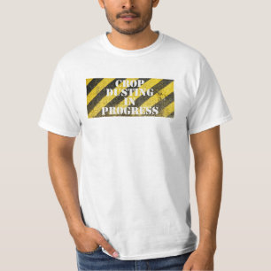 Colagem de Precaução no T-Shirt em Andamento